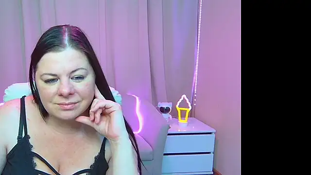 BritneyRaine's cam snapshot