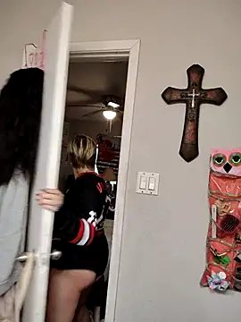 SpiderRose's cam snapshot