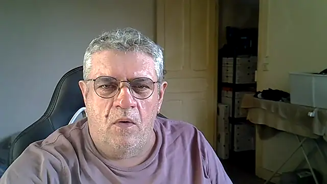 _hippo_'s cam snapshot