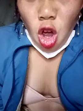 Matilda-aa's cam snapshot