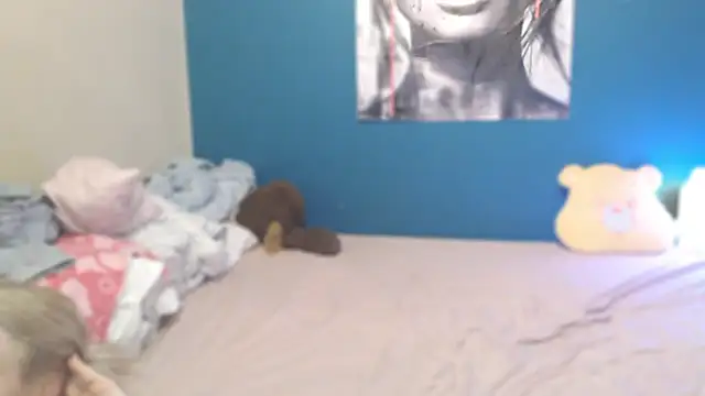 NADINNNE live sex cam