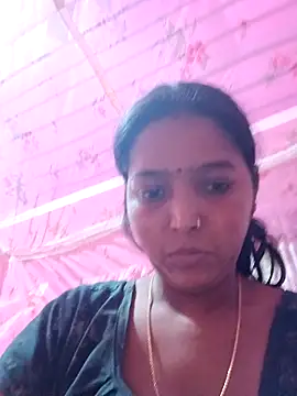 riyadas554321's cam snapshot