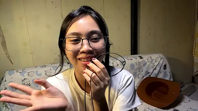 LenoraFrailey live sex cam