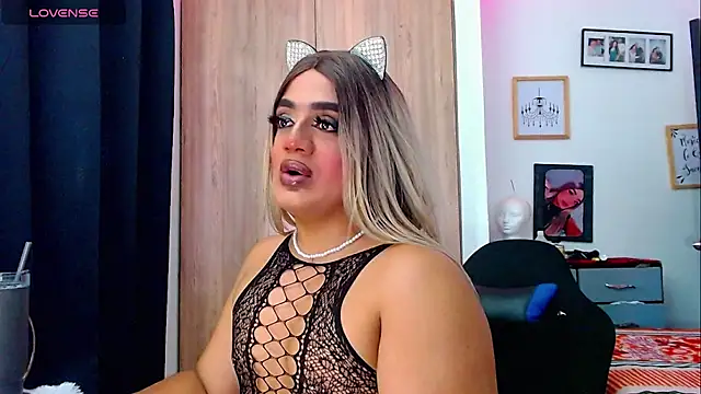 Amber_bigdick22 live sex cam