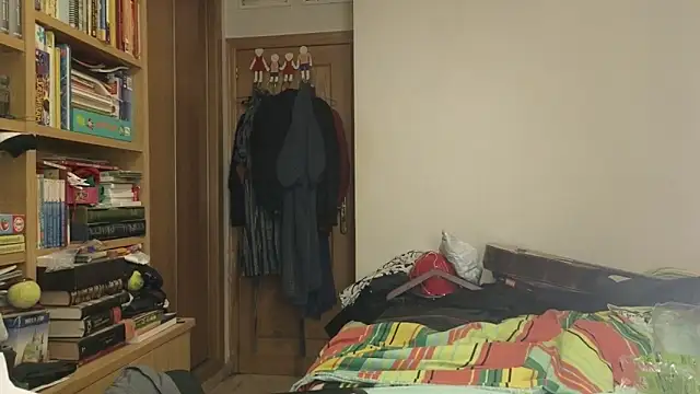 curiosillo83 live sex cam