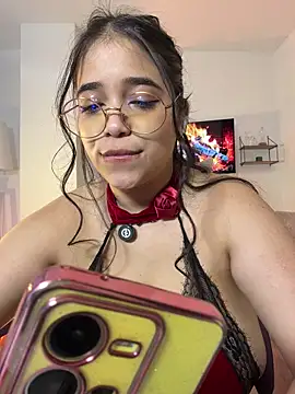 tati_reyess live sex cam