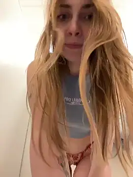 Sunny___Bunny live sex cam