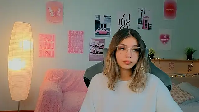 dinnerwithflowers's cam snapshot