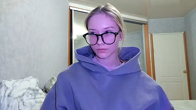 GlidedFill's cam snapshot