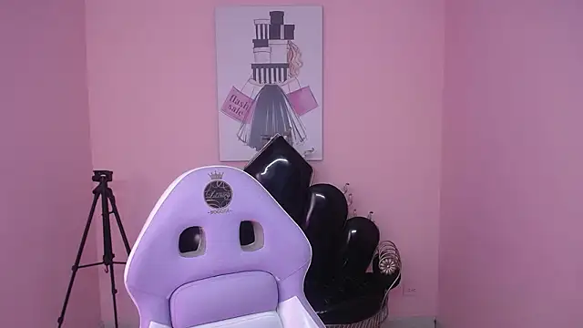 Ashley_benson_x's cam snapshot