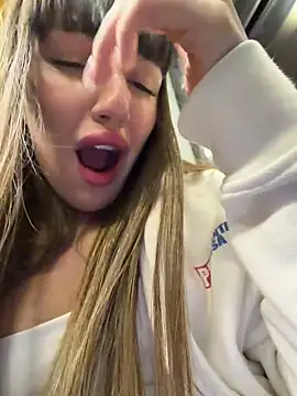 Sophie_Avory live sex cam