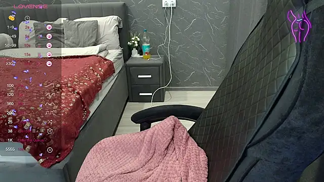 Alice_Weiss live sex cam