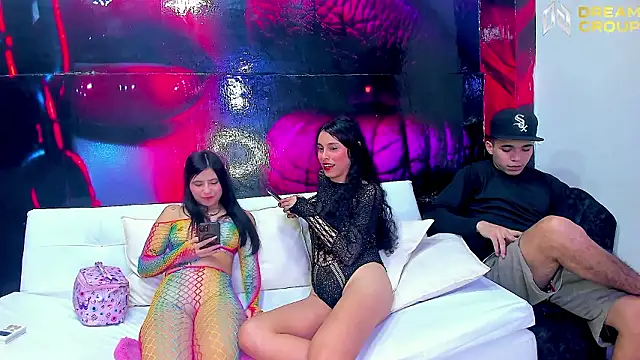 AmazingPartys live sex cam