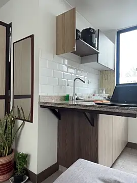 LauraCadwell live sex cam