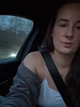 EllaMae live sex cam