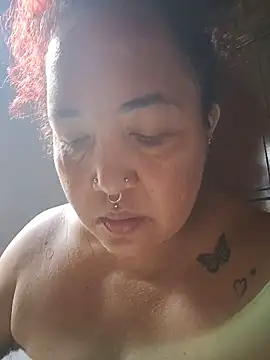 CurvyHeat's cam snapshot