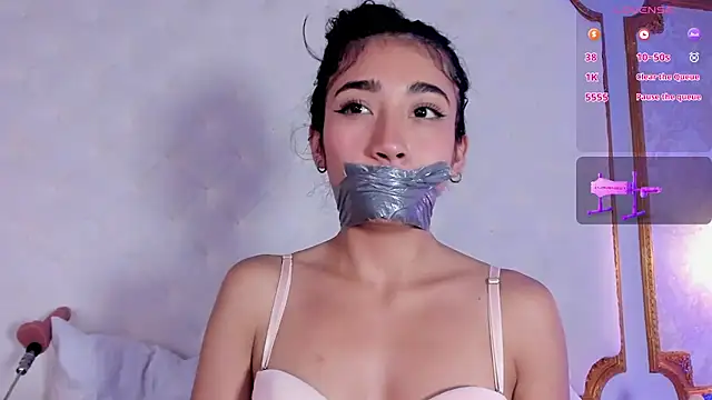 Mariana_Kalo live sex cam