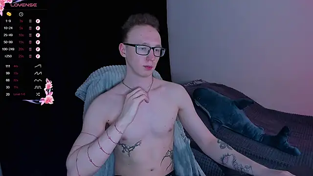 Alex_silent live sex cam
