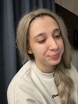 yourfavcouple_'s cam snapshot