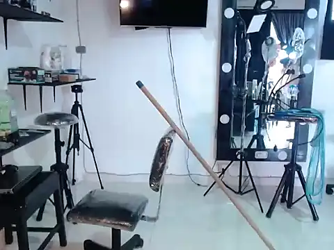 Sam_Blue's cam snapshot