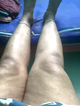 Villageanuty's cam snapshot