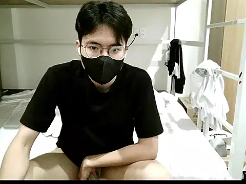 Gwencloudy live sex cam