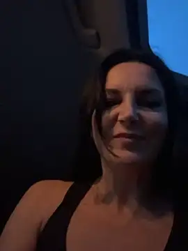 -OLYA-'s cam snapshot