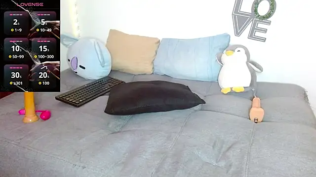 Mercury_muscle live sex cam