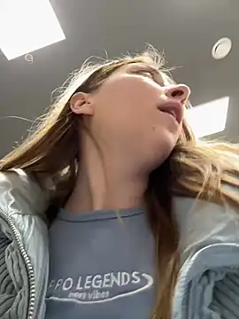 Sunny___Bunny's cam snapshot