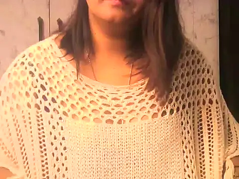 URs_RIYA's cam snapshot