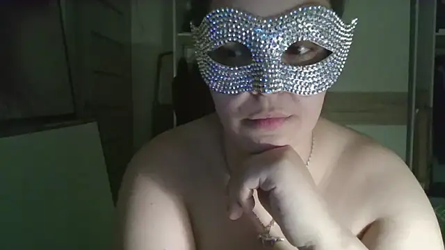 Miniee94 live sex cam