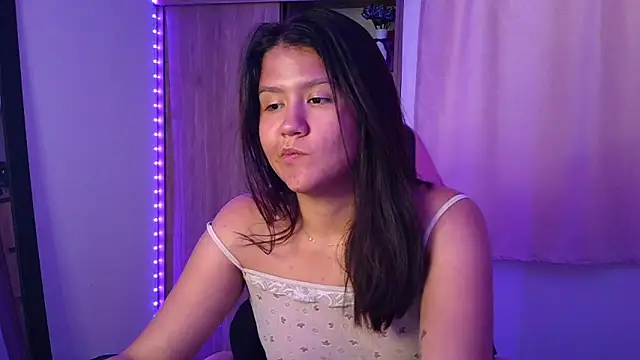 Oliviawatson1's cam snapshot