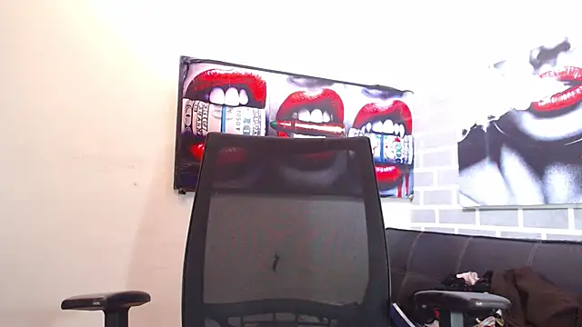 Kityy_cum18's cam snapshot