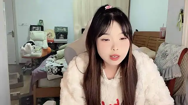 Akong11 live sex cam