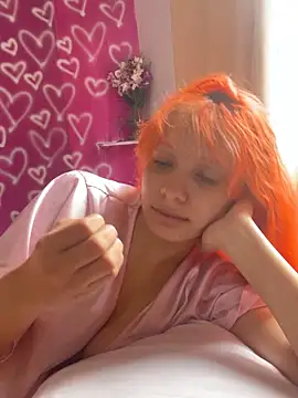 Perverse18's cam snapshot