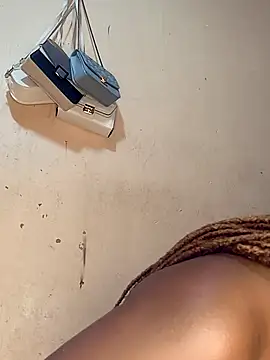 Swit_virgin22 live sex cam