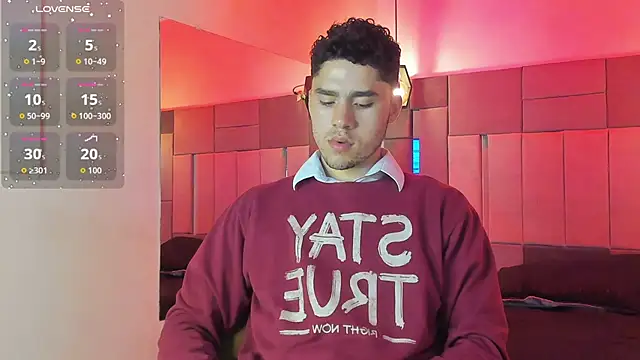 LiamNovak live sex cam