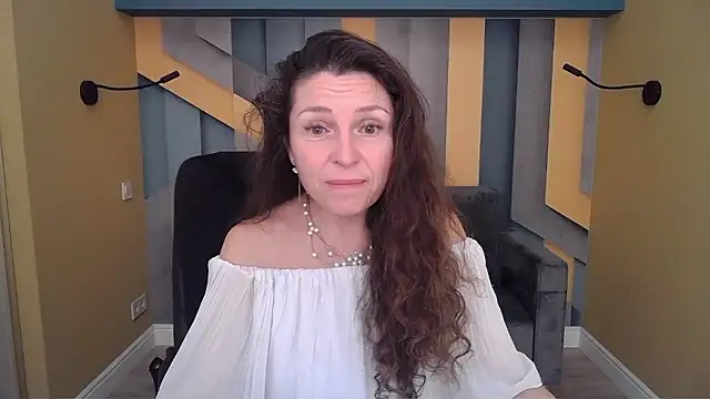 EllaLong live sex cam