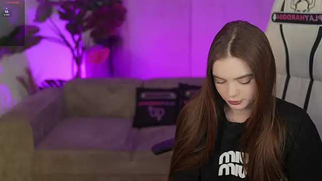 Zlata_Sky live sex cam