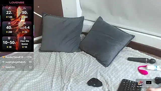 LiaMonroee_'s cam snapshot