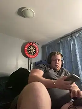 Lukeyboy027 live sex cam