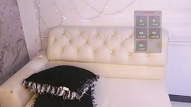 dalia-saenz live sex cam