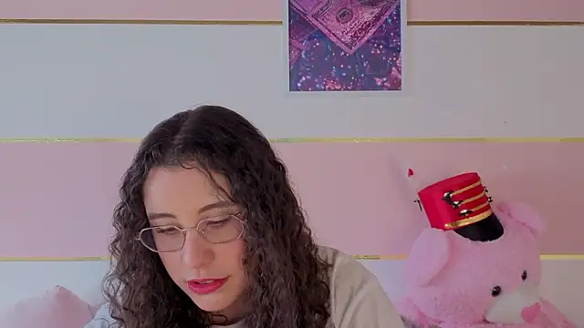 Charlotte__Miller's cam snapshot