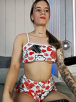 JuliaColemann's cam snapshot