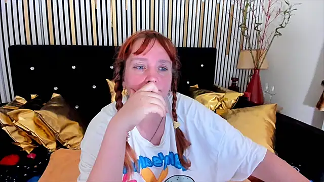 SinFulTitsDD's cam snapshot