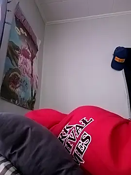 ChuckyyDee's cam snapshot