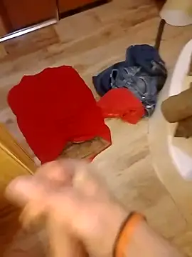 dannyK1505-'s cam snapshot