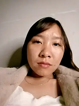 Minsssa20 live sex cam