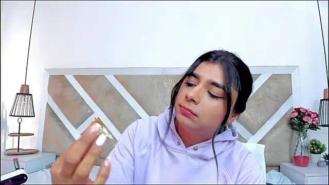 ZiaCalifa's cam snapshot