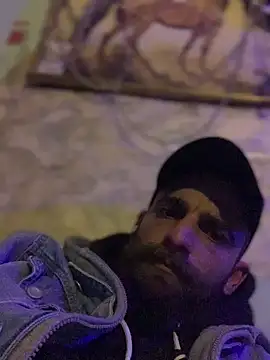 Albanian_Goat_WhiteHammer's cam snapshot